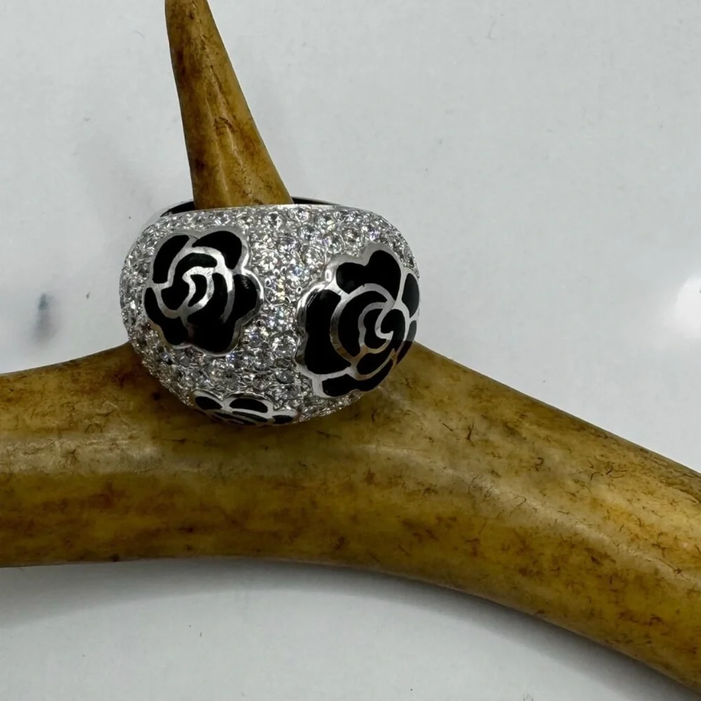 VTG RARESerling Silver Ring Black Enamel Roses with Pave Cz Diamonds Size 10
